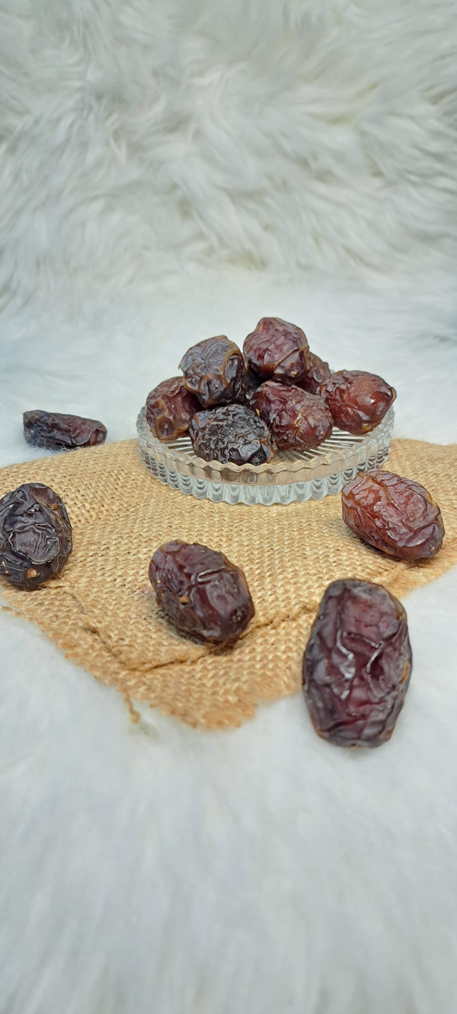 BREM-Datteln – klein, fleischig & voller natürlicher Kraft
(1kg)